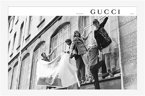 Gucci Dans Les Rues — Fashion 